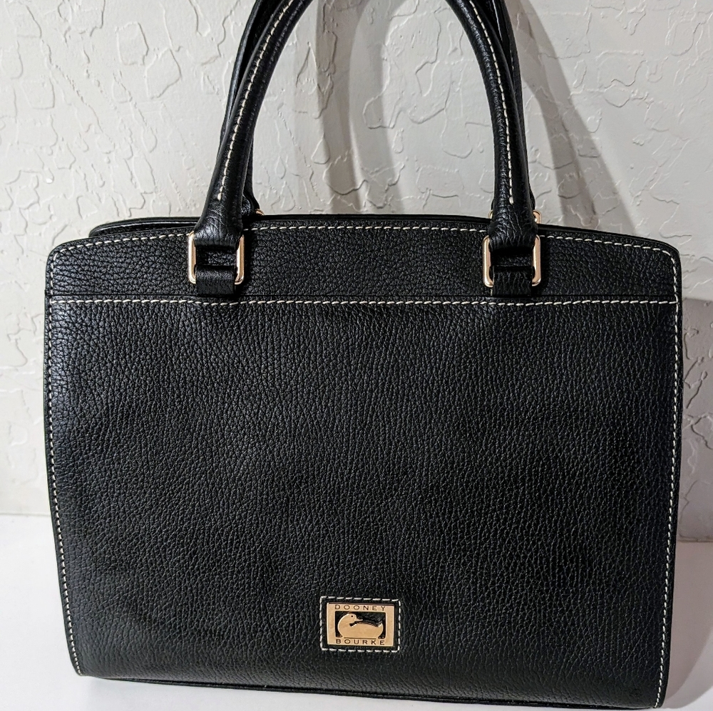 Vintage Dooney & Bourke Blair bag pebble grain black leather